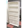 Image 1 : 5 TIER WHITE BOOKSHELF