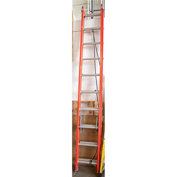 LOUISVILLE 20' EXTENSION LADDER