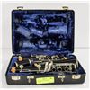 Image 1 : VINTAGE BUNDY RESONITE CLARINET