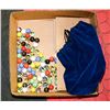 Image 1 : BAG OF VINTAGE MARBLES