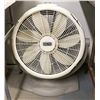 Image 1 : FACTO ROUND FAN