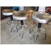 Image 1 : 3 Metal Garage Stools