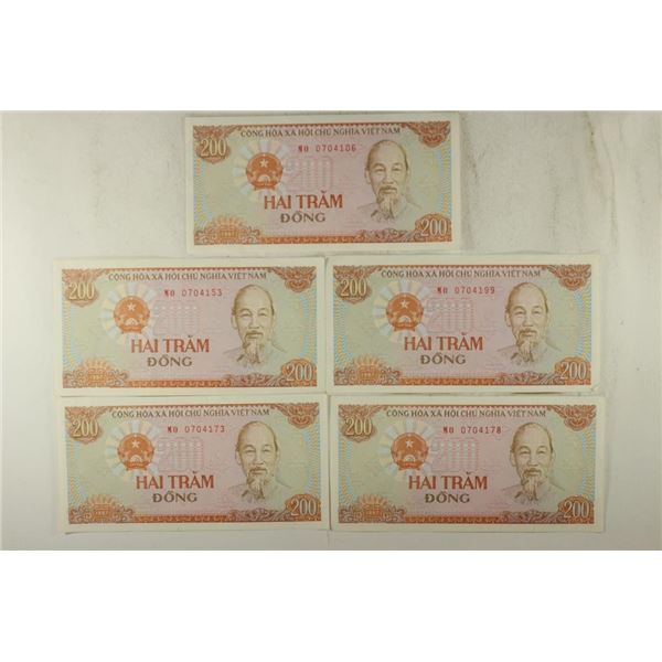 5-1987 VIET NAM 200 DONG BILLS CRISP UNC