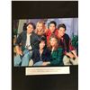 Image 1 : FRIENDS CAST SIGNED 8 X 10 ( RA COA)