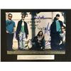 Image 1 : PEARL JAM BAND SIGNED 8 X 10 ( RA COA )