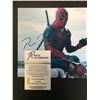 Image 2 : RYAN REYNOLDS SIGNED 8X10 PHOTO (RA COA)