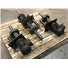 Image 1 : (3) KNOLL AM90L CA2 PUMP