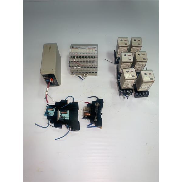 Lot of Allen Bradley Items