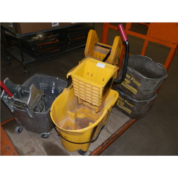 5 Mop Buckets