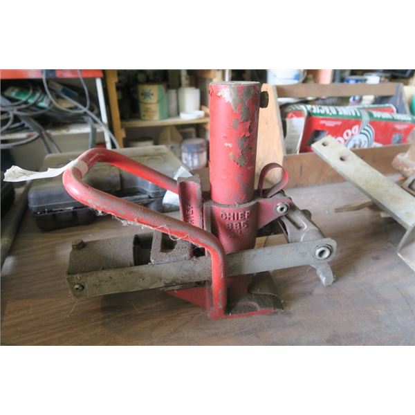 Chief BB5 Bead Breaker