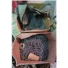 Image 1 : 2 Boxes of Nails