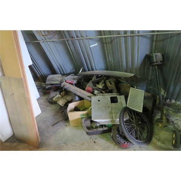 Large Pile of Misc. Items Metal and Other Parts
