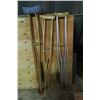 Image 1 : 3 Sets of Crutches