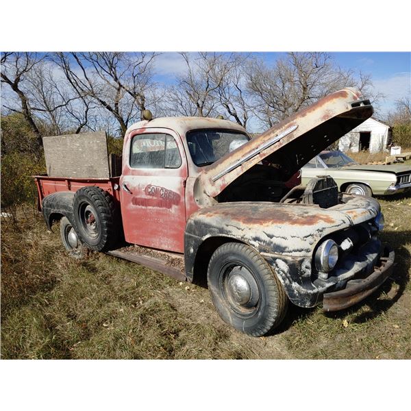 1951 Ford F3 Truck Dump Box w/ Hoist DFA83AH51-5113