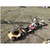 Image 2 : Lot of 4 Lawn Mowers in Various Condition