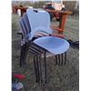 Image 2 : 4 Stacking Chairs