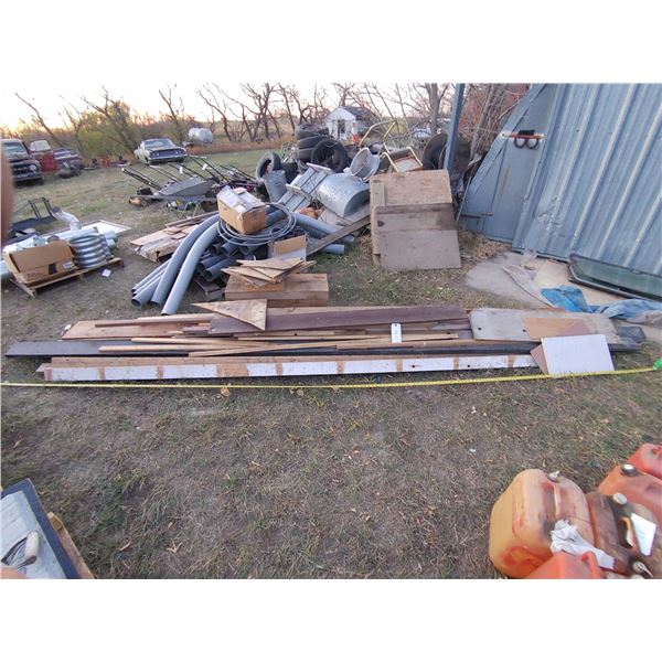 Misc. pile of Lumber, Lots of Good Pieces