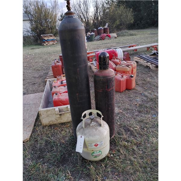 Lot of 2 Oxy Acetylene Tanks and a Propane Tank