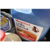 Image 6 : Large Tote of Car Polish and Finishing Supplies