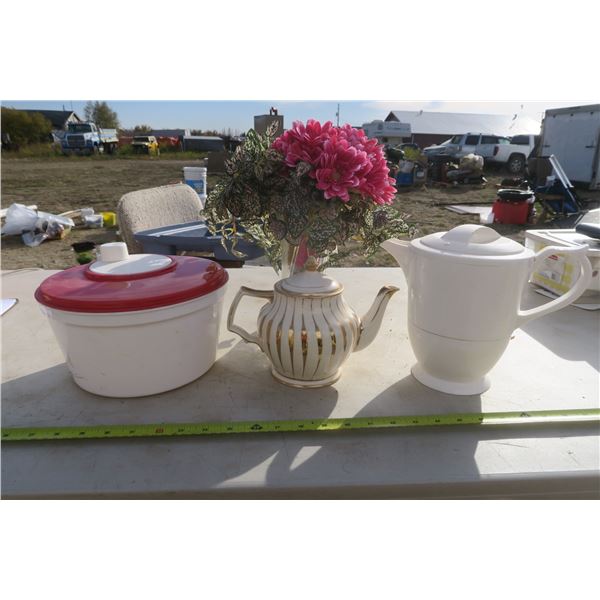 Teapot, Caraf, Ice cream Maker& Vase