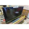 Image 2 : 31" LG LCD TV w/ RCA Remote