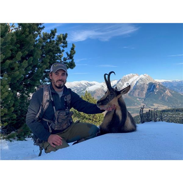 Spanish Hunt for 2 Couples - Wild Hunting Spain