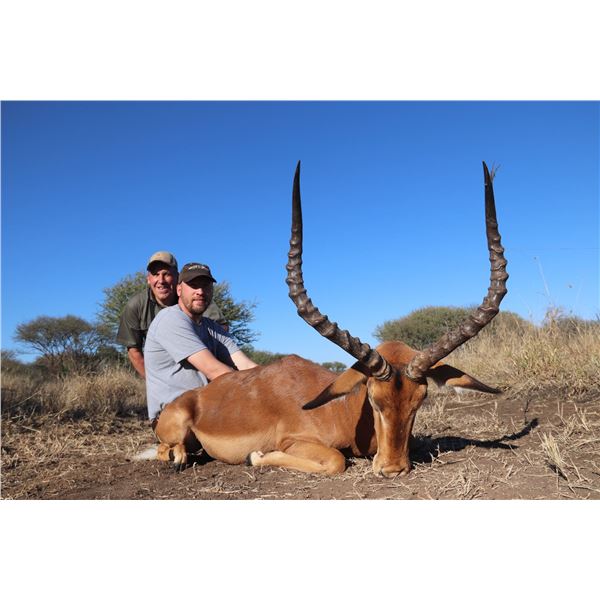 MOTSOMI SAFARIS:  7-Day Safari for Two Hunters and Two Observers in South Africa