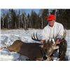 Image 4 : WORLDWIDE TROPHY ADVENTURES:  6-Day Trophy Whitetail Hunt for One Hunter in Northern Saskatchewan
