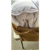 Image 4 : WHITE GOOSE DOWN COMFORTOR