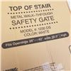 Image 2 : 2 SAFETY GATES - BILY RETRACTABLE SAFETY GATE AND REGALO TOP OF STAIR METAL WALK THROUGH SAFETY GATE