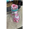 Image 4 : NEW SKATEBOARD AND ROLLERSKATES SIZE M 35-38