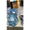 Image 3 : LOT OF NEW MESH SCREEN, SHOWER CURTAIN, BAGS, FABRIC ORGANIZERS AND MORE