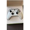 Image 3 : XBOX ONE WIRELESS CONTROLLER WHITE - WORKING