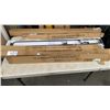 Image 3 : LOT OF CURTAIN RODS