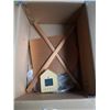 Image 2 : TITAN INCUBATORS AUTOMATIC CHICKEN COOP DOOR OPENER WITH LIGHT SENSOR AND TIMER WITH DOOR