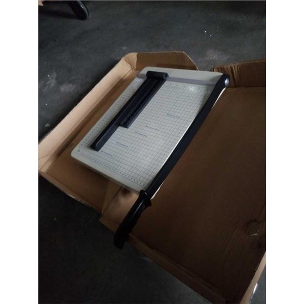 NEW PAPER CUTTER WITH GRID