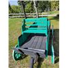 Image 2 : Green Wagon
