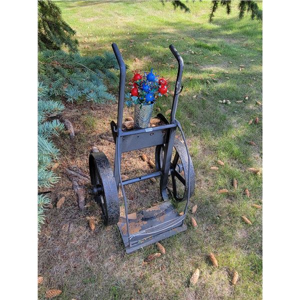 Big Wheeled Dolly with Flowers