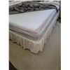 Image 3 : Queen Size Bed - Boxspring - Mattress & Foamy