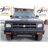 Image 2 : 0NOONA --  1991 CHEVROLET S TRUCK S10 4X4 , Blue , 115543  KM's