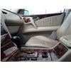 Image 43 : B2 --  1999 MERCEDES E430 , Gold , 225858  KM's