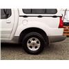 Image 13 : F4 --  2002 FORD EXPLORER SPORT TRAC 4X4 , White , 269634  KM's