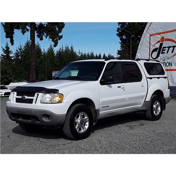 F4 --  2002 FORD EXPLORER SPORT TRAC 4X4 , White , 269634  KM's