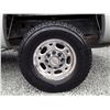 Image 13 : G4 --  2004 CHEVROLET SILVERADO 2500 H.D. 4X4 , Silver , 244430  KM's
