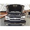 Image 20 : G4 --  2004 CHEVROLET SILVERADO 2500 H.D. 4X4 , Silver , 244430  KM's