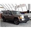 Image 10 : F3 --  2006 JEEP COMMANDER 4X4 , Brown , 235610  KM's