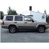 Image 4 : F3 --  2006 JEEP COMMANDER 4X4 , Brown , 235610  KM's