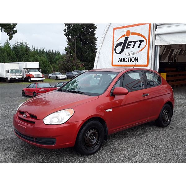 E1 --  2009 HYUNDAI ACCENT SE , Orange , 188845  KM's