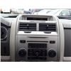 Image 39 : I1 --  2008 FORD ESCAPE XLT AWD , Red , 209775  KM's