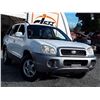Image 10 : G1 --  2004 HYUNDAI SANTA FE  , White , 148315  KM's